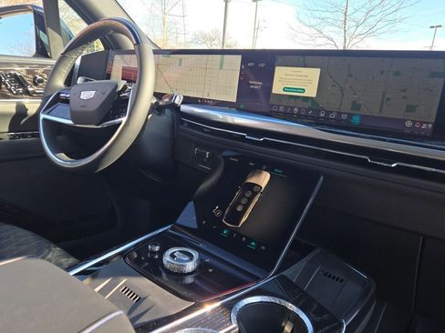 New 2026 Cadillac Escalade IQ Luxury 1 image 7