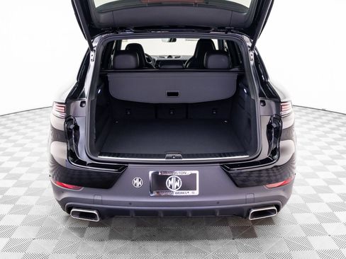New 2026 Porsche Cayenne AWD/4WD image 30