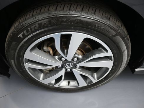 Certified 2024 Honda Odyssey Touring image 14