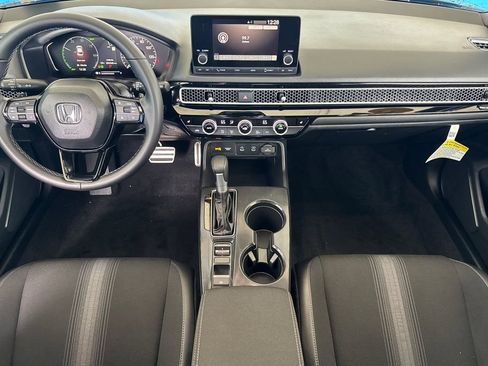 Certified 2025 Honda Civic Sport image 12