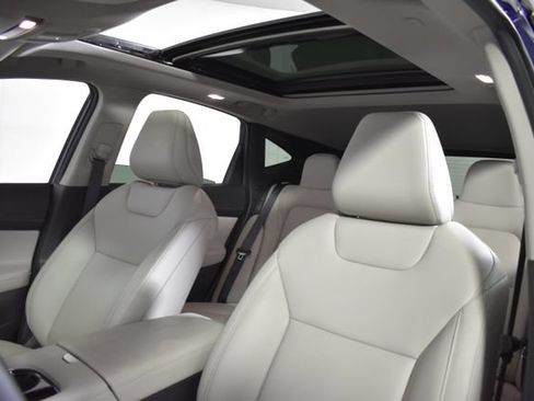 Used 2025 Nissan Murano SL w/ Cargo Package AWD/4WD image 10
