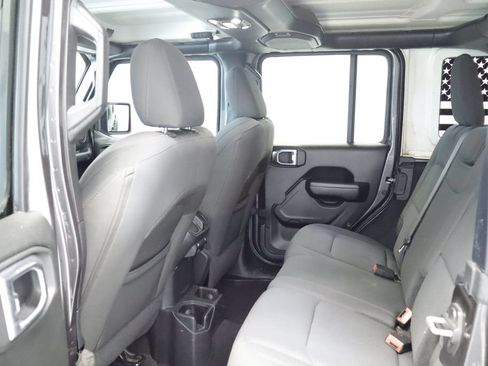 Used 2022 Jeep Wrangler Unlimited Sport AWD/4WD image 17