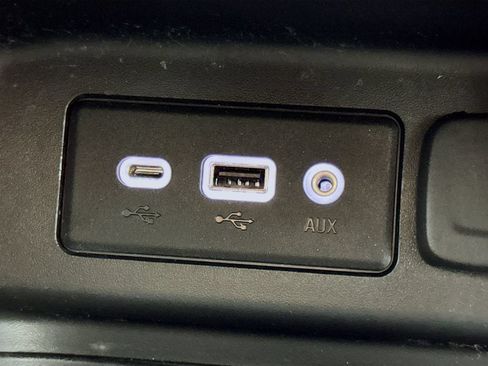 Used 2022 Chevrolet Equinox LS AWD/4WD image 14