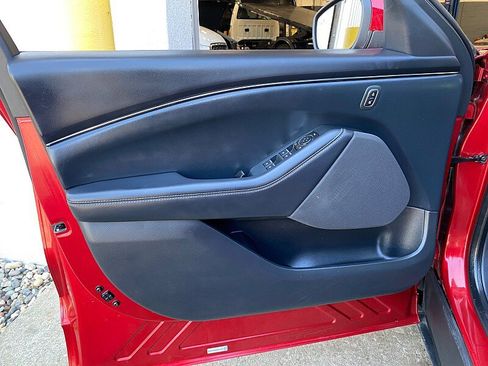 Used 2021 Ford Mustang Mach-E Select RWD image 26