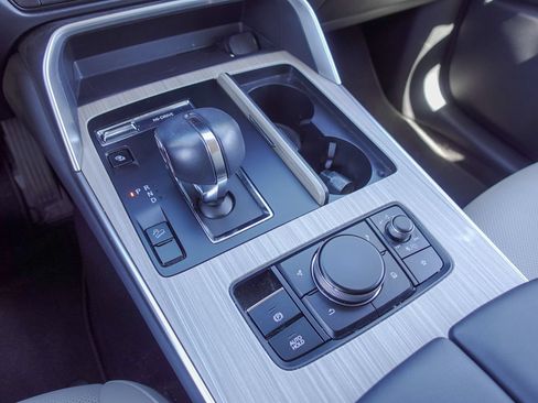 Certified 2024 MAZDA CX-90 Plug-In Hybrid w/ Premium Pkg AWD/4WD image 25