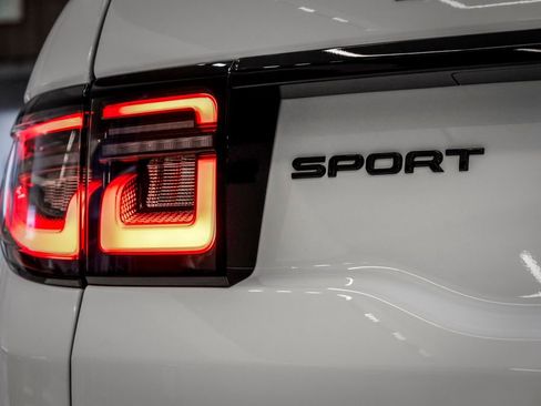 New 2026 Land Rover Discovery Sport Landmark AWD/4WD image 6