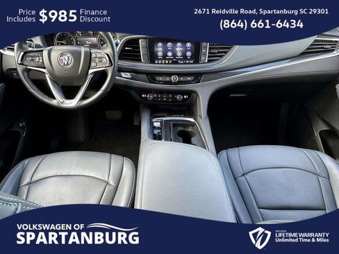 Used 2024 Buick Enclave Essence image 4