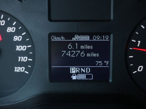 Used 2023 Mercedes-Benz Sprinter 2500 image 14
