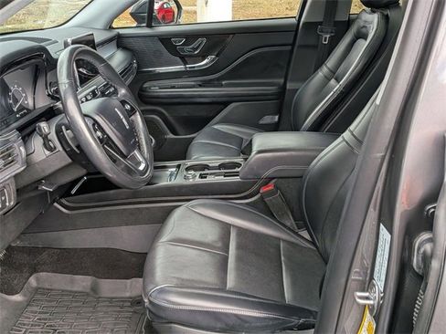 Used 2022 Lincoln Corsair FWD w/ Premium Package image 14