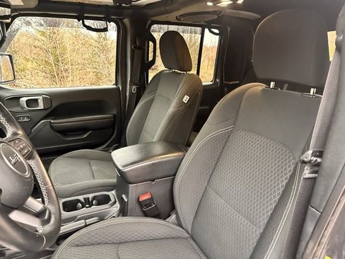 Used 2021 Jeep Gladiator Sport w/ Quick Order Package 24Q 80Th image 10