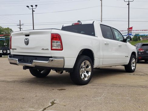 Used 2022 RAM 1500 Big Horn AWD/4WD image 3