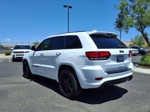 Used 2021 Jeep Grand Cherokee SRT w/ Trailer Tow Group IV AWD/4WD image 4