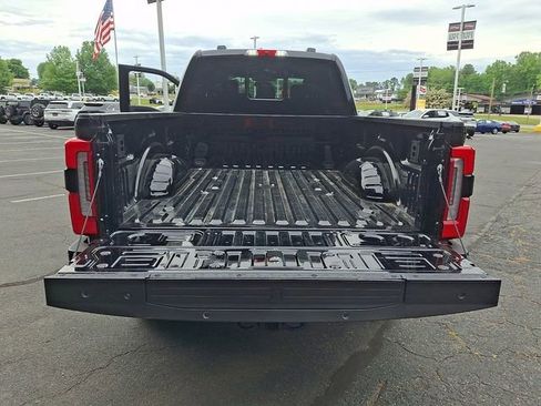 Used 2024 Ford F250 Platinum AWD/4WD image 29