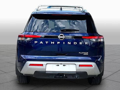 Used 2025 Nissan Pathfinder Platinum w/ Cargo Package AWD/4WD image 5
