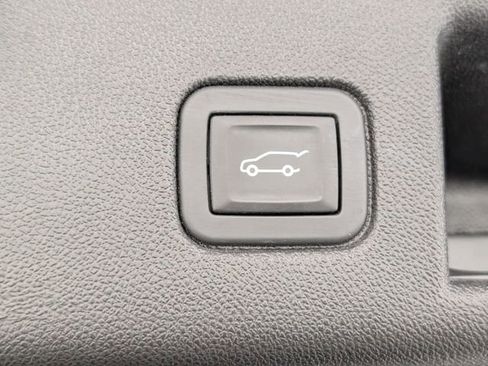 Certified 2024 Chevrolet Equinox LT image 30