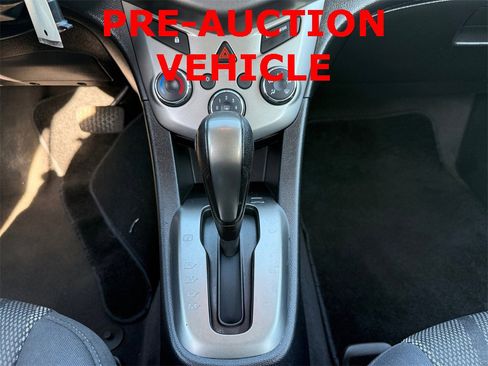 Used 2016 Chevrolet Sonic LT image 16