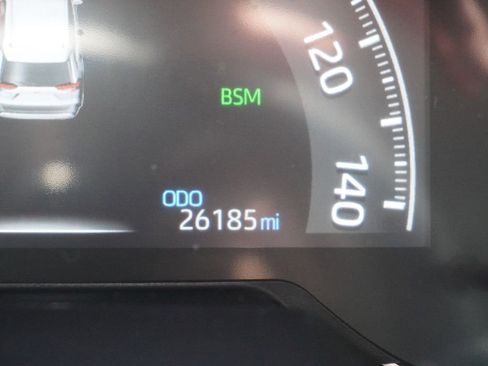 Certified 2025 Toyota RAV4 XLE w/ Convenience Package FWD image 4