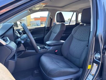 Used 2019 Toyota RAV4 XLE w/ Convenience Package