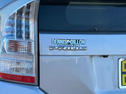 Used 2010 Toyota Prius Five image 24