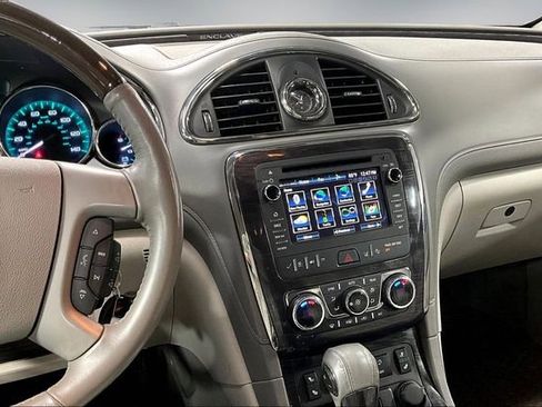 Used 2016 Buick Enclave Leather AWD/4WD image 11