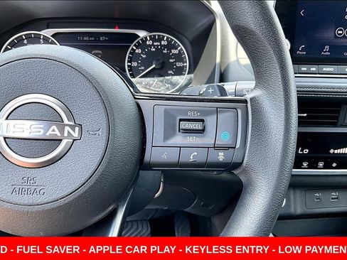 Used 2023 Nissan Rogue SV AWD/4WD image 12
