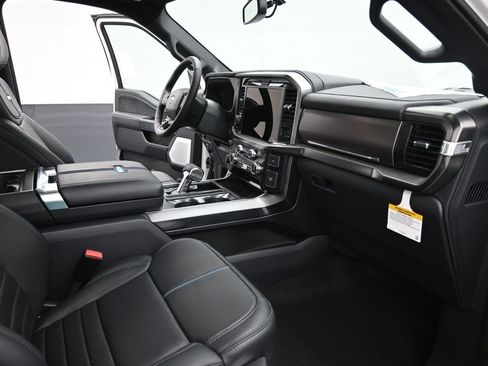 New 2025 Ford F150 Platinum w/ Equipment Group 702A High image 24