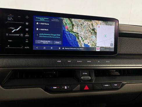 Used 2024 Kia EV9 Wind image 17