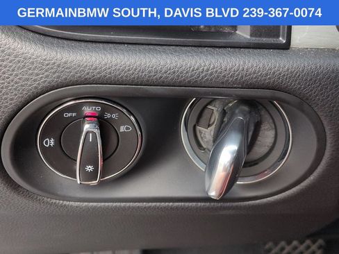 Used 2021 Porsche Macan S AWD/4WD image 32