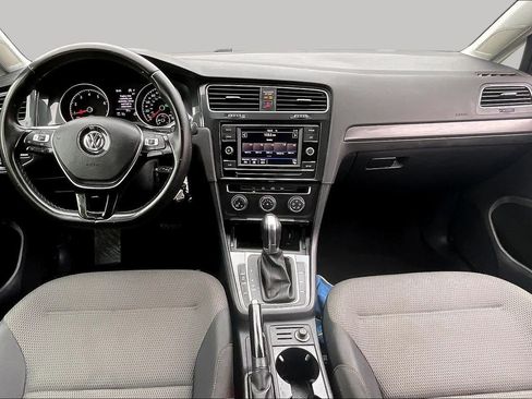 Used 2019 Volkswagen Golf S FWD image 13