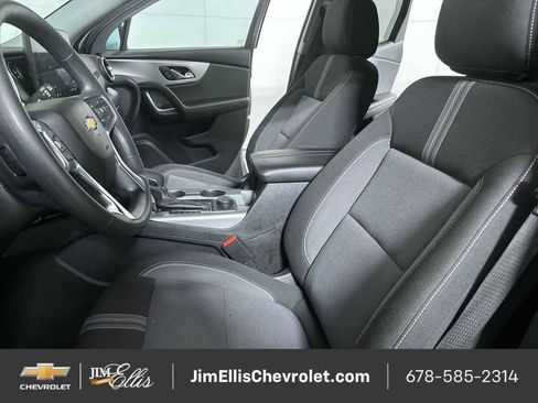Certified 2025 Chevrolet Blazer LT AWD/4WD image 19
