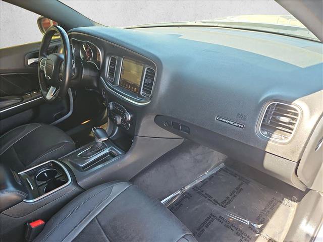 Used 2015 Dodge Charger R/T w/ Plus Group RWD image 22