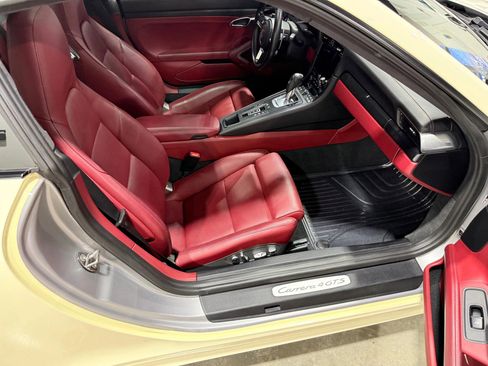 Used 2019 Porsche 911 Carrera 4 GTS image 64