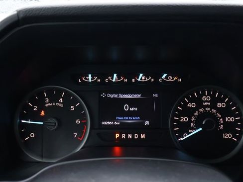 Used 2018 Ford F150 XLT w/ Equipment Group 302A Luxury image 12