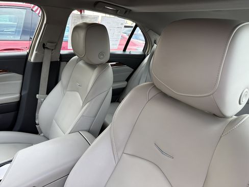 Used 2018 Cadillac CTS Sedan image 10