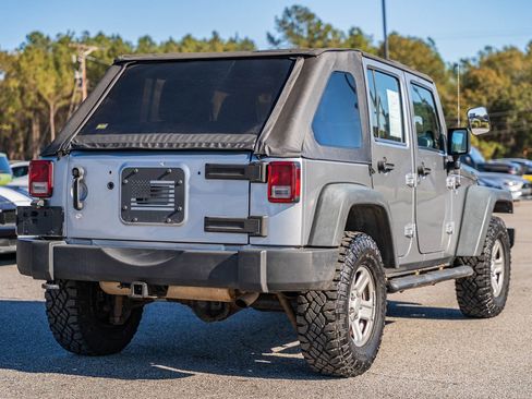 Used 2013 Jeep Wrangler Unlimited Sport w/ Connectivity Group image 7