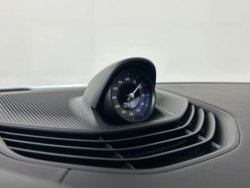 Used 2025 Porsche Taycan 4S image 20