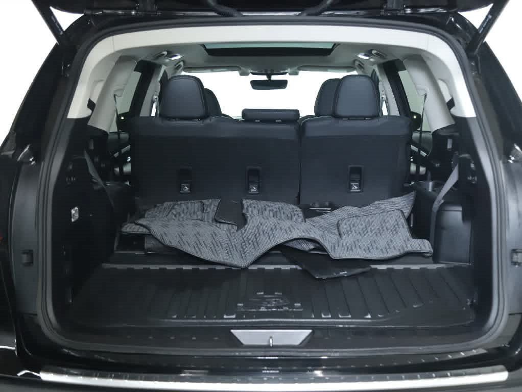 Used 2022 Subaru Ascent Limited w/ Technology Package AWD/4WD image 32