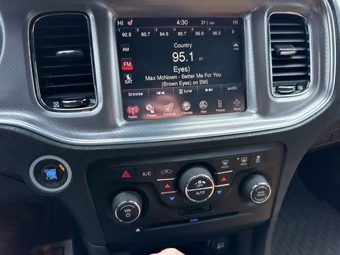 Used 2011 Dodge Charger R/T w/ Driver Confidence Group image 14