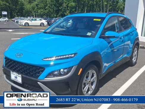 Used 2023 Hyundai Kona SEL w/ Convenience Package AWD/4WD image 3