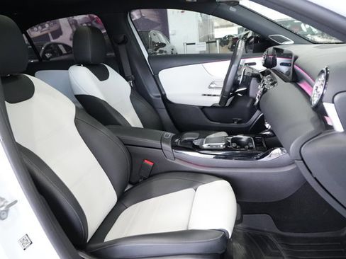 Used 2021 Mercedes-Benz A 35 AMG 4MATIC image 26