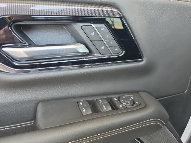 New 2026 GMC Yukon Elevation AWD/4WD image 25