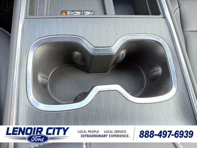 Used 2026 GMC Acadia Elevation w/ Elevation Premium Package FWD image 28