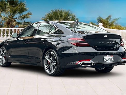 Used 2025 Genesis G70 2.5T w/ Sport Prestige Package image 7
