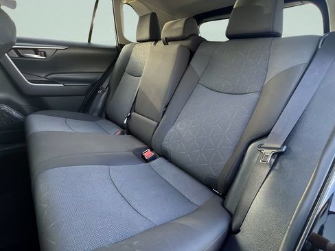 Certified 2025 Toyota RAV4 XLE FWD image 10