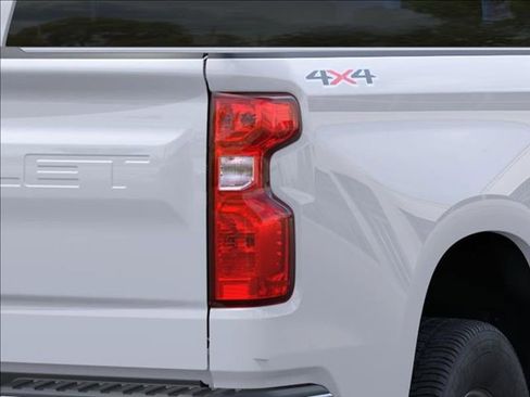 New 2026 Chevrolet Silverado 1500 W/T w/ WT Value Package AWD/4WD image 11