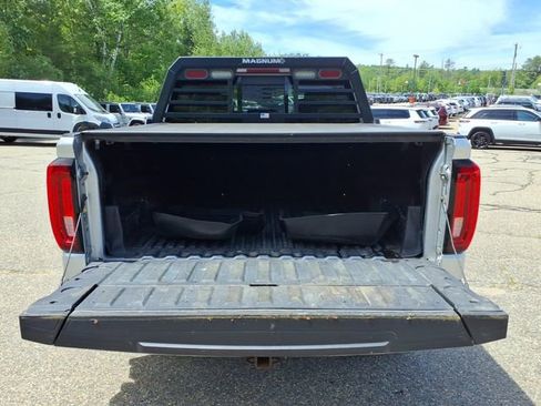 Used 2019 GMC Sierra 1500 SLT w/ SLT Premium Package AWD/4WD image 13