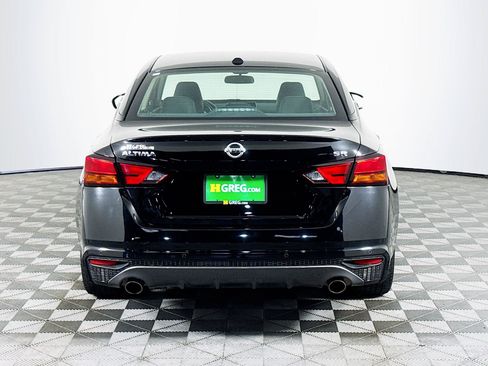 Used 2021 Nissan Altima 2.5 SR FWD image 7