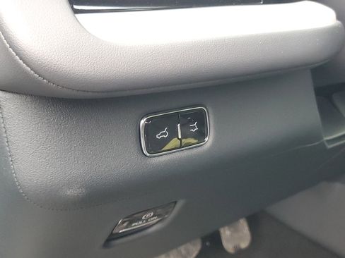 New 2025 Lincoln Navigator L Reserve w/ Jet Appearance Package image 12