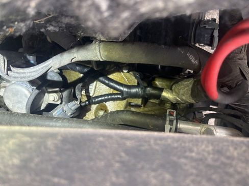 Used 2019 Dodge Grand Caravan SXT image 12