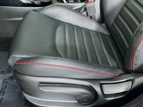 Used 2023 Kia Forte GT image 31